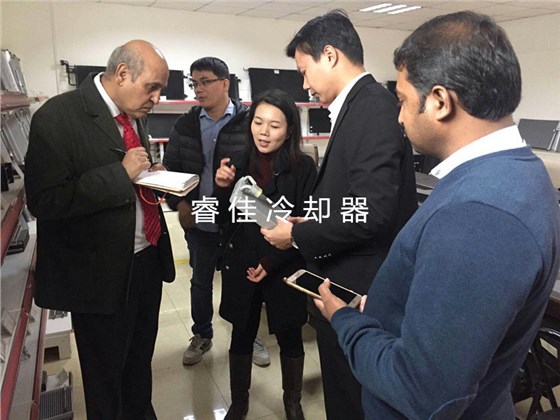 換熱器產(chǎn)品展示室.jpg 換熱器產(chǎn)品展示室.jpg