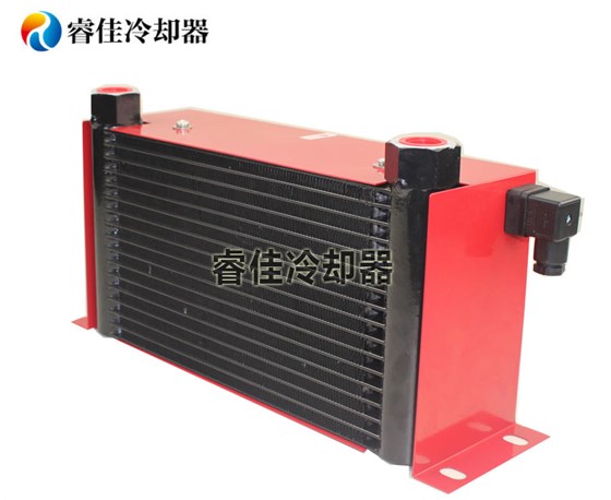 油冷卻器 油冷卻器