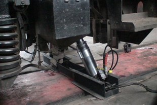 液壓泵站在火車復(fù)軌設(shè)備中的應(yīng)用