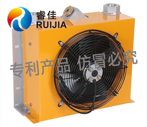 <font color='red'>風(fēng)冷式油冷卻器</font>那個牌子好？