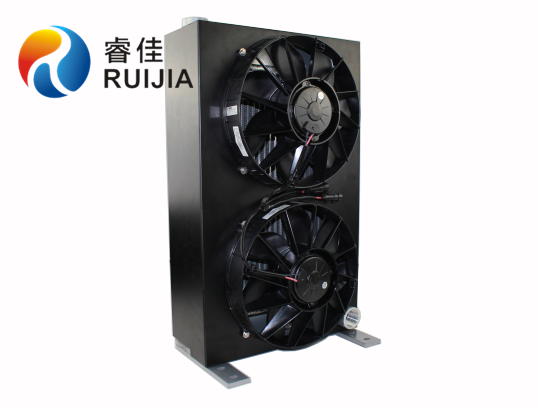 【專屬】非標(biāo)定做<font color='red'>液壓風(fēng)冷卻器</font>