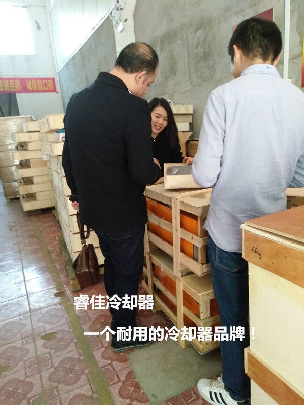 外國客戶到訪睿佳冷卻器 外國客戶到訪睿佳冷卻器