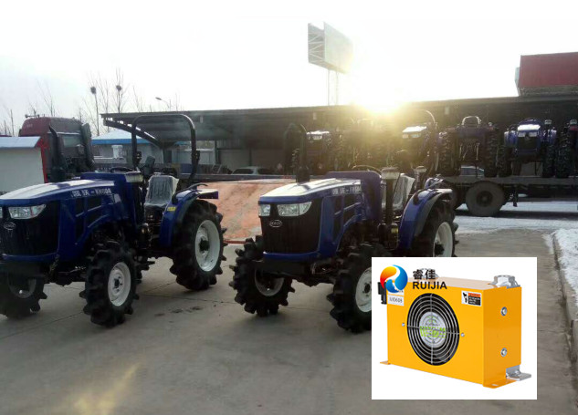 【山東】拖拉機(jī)加裝，小型<font color='red'>液壓油散熱器</font>AH0608