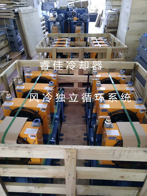 液壓風冷卻器AH1012A3獨立循環(huán)系統(tǒng).jpg