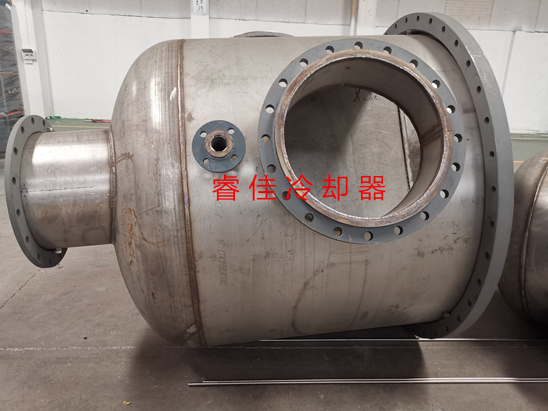 水冷式冷凝器.jpg 水冷式冷凝器.jpg