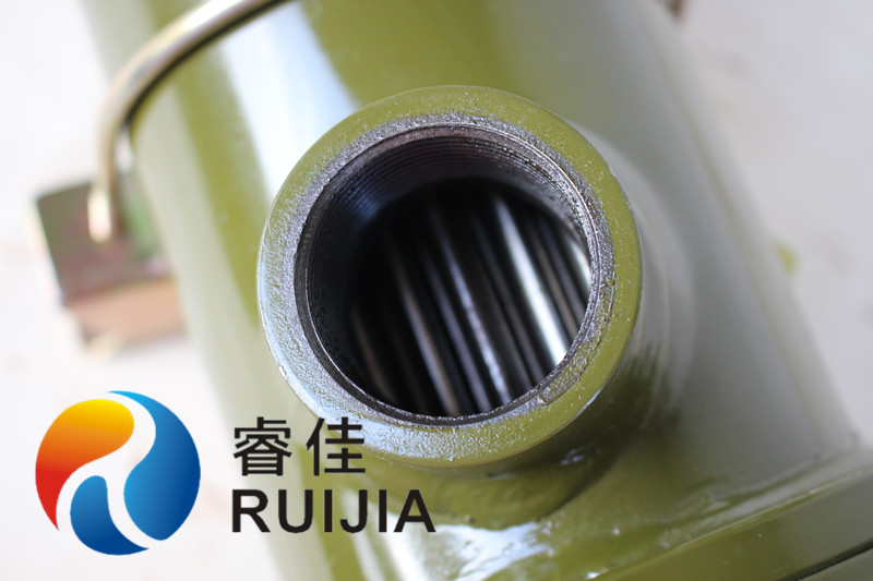 液壓站<font color='red'>水冷卻器</font>結(jié)水垢了怎么辦？