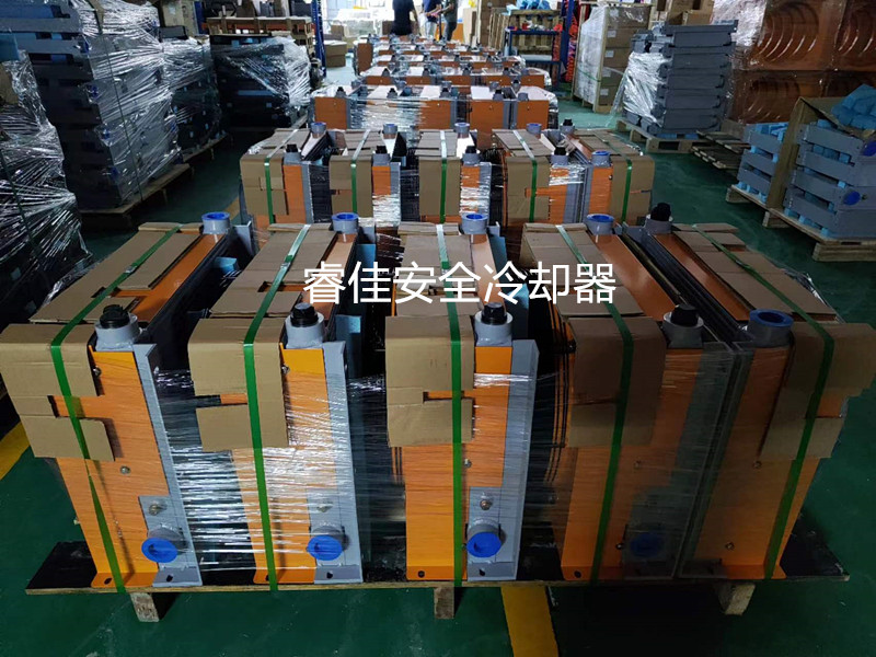 風(fēng)冷冷卻器