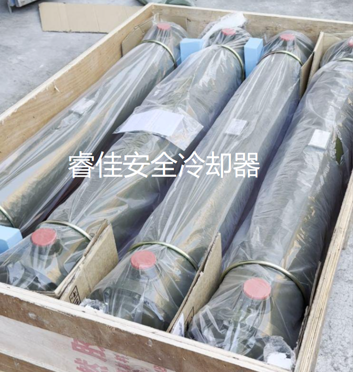 如何精確計(jì)算<font color='red'>水冷式油冷卻器</font>的換熱面積？