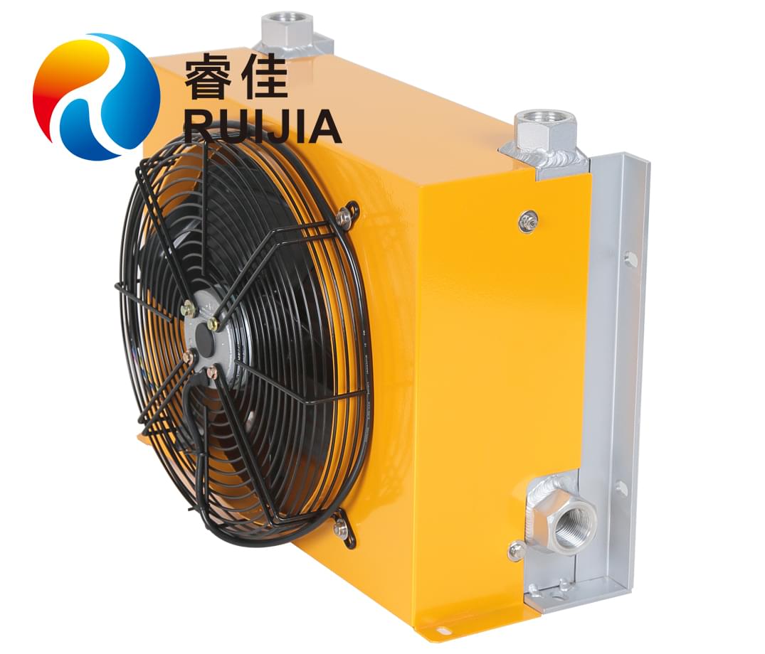 【廣西】老客戶再次采購睿佳<font color='red'>RJ-355高壓風冷式油</font>冷器