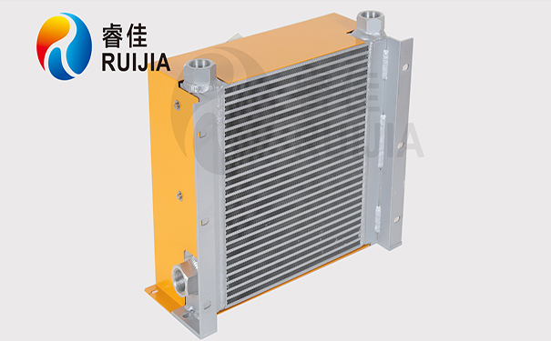 【佛山】同城客戶上門(mén)采購(gòu)——水切割機(jī)風(fēng)冷卻器