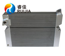 鋁制<font color='red'>液壓油散熱器</font>